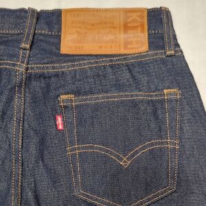 Kith X Levi's Premium Lot 501 Dark Blue Wash Button Fly Slim Taper Mens Jeans 30